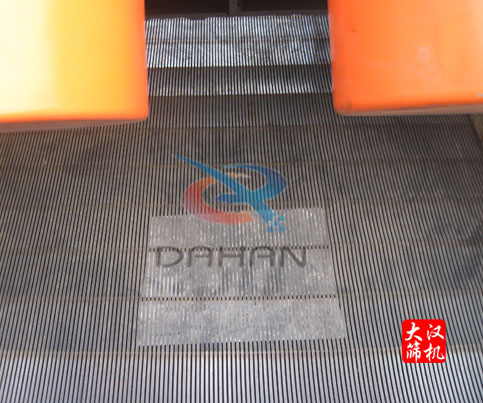 礦用直線(xiàn)篩 礦用直線(xiàn)篩